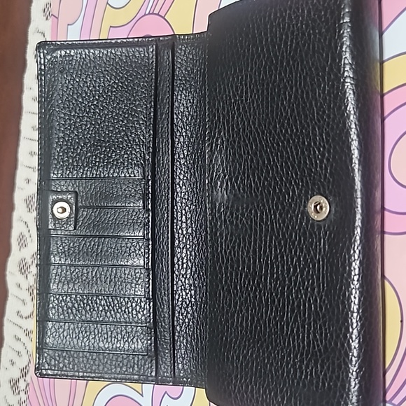 Gucci tri fold long wallet - Picture 2 of 15